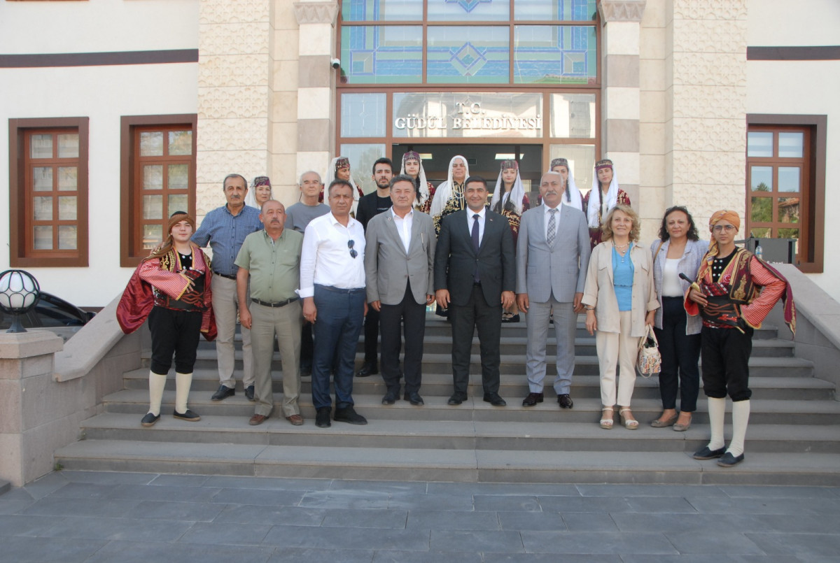 AKD Genel Başkanı Dr. Özaslan’dan Belediye Gezileri